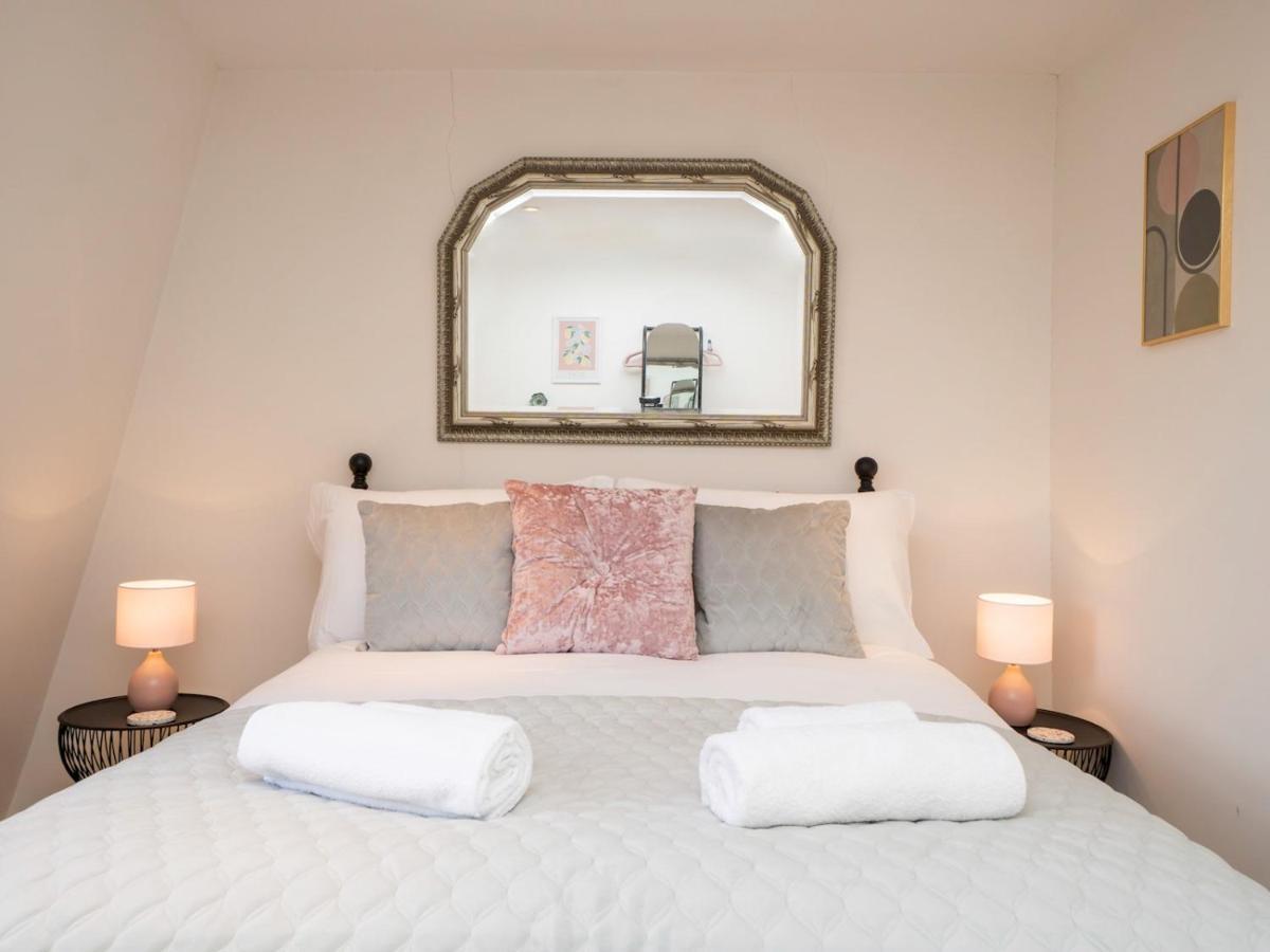 Appartement Pass The Keys 2 Bed Flat In The Heart Of Bath Extérieur photo