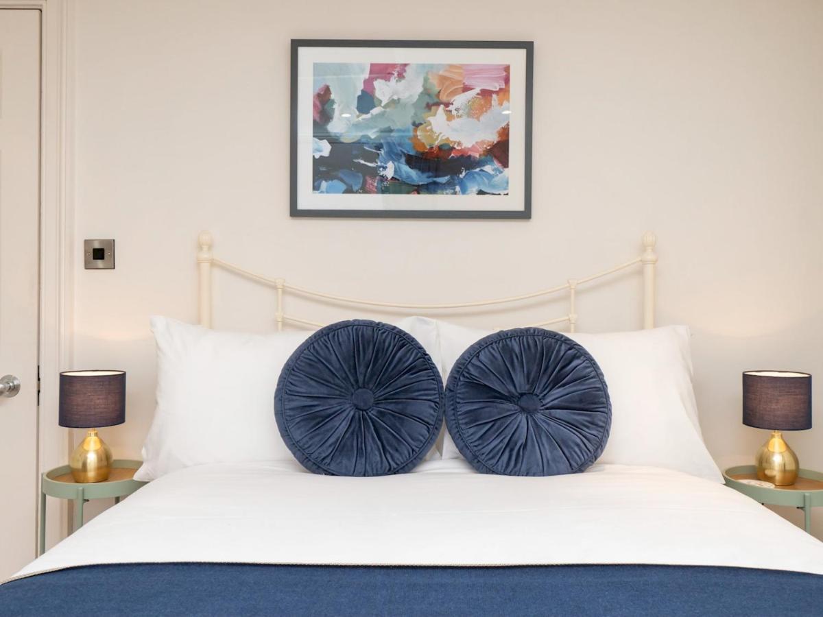 Appartement Pass The Keys 2 Bed Flat In The Heart Of Bath Extérieur photo